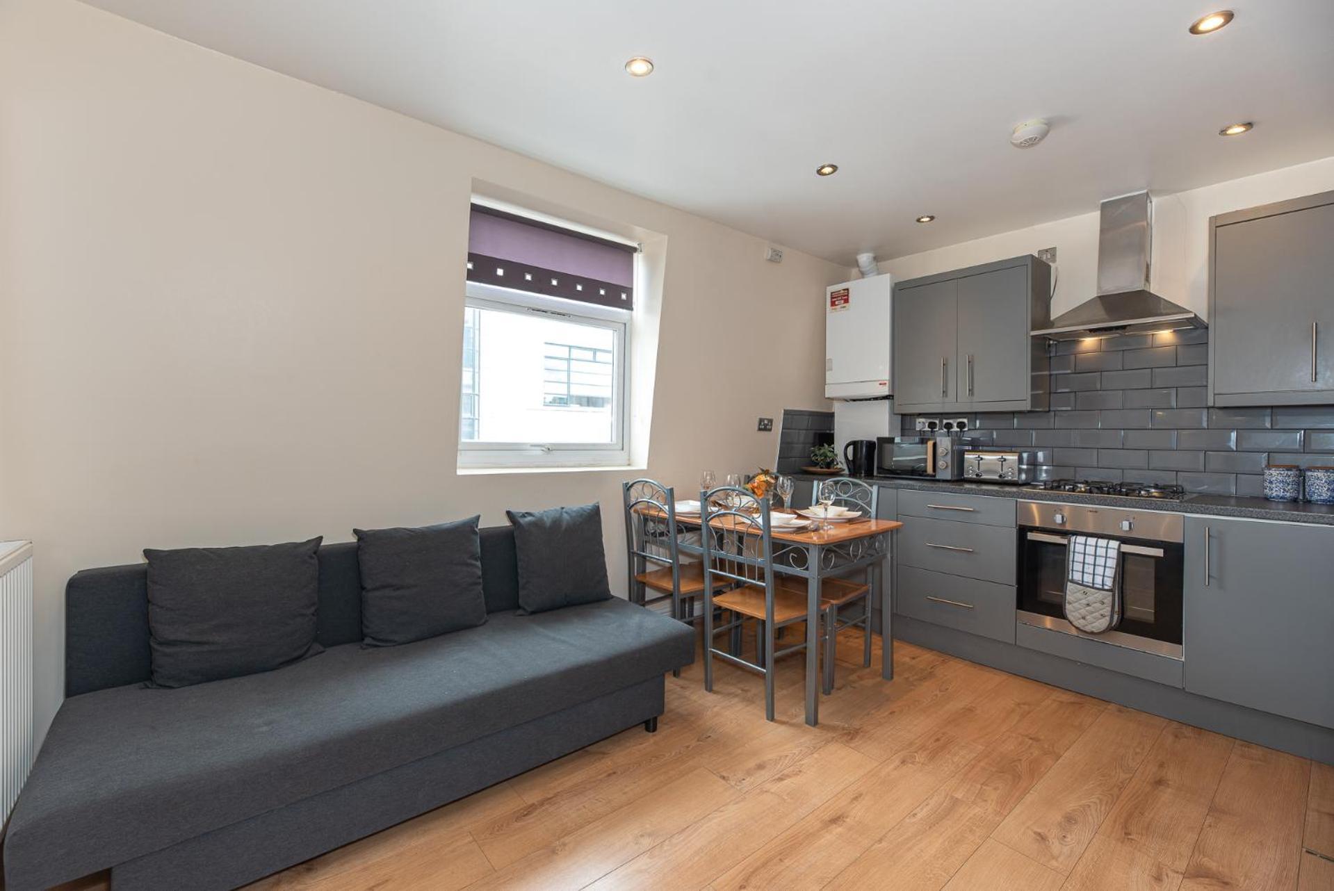 Lovely 3 Bed Apartment In The City Of Londres Exterior foto